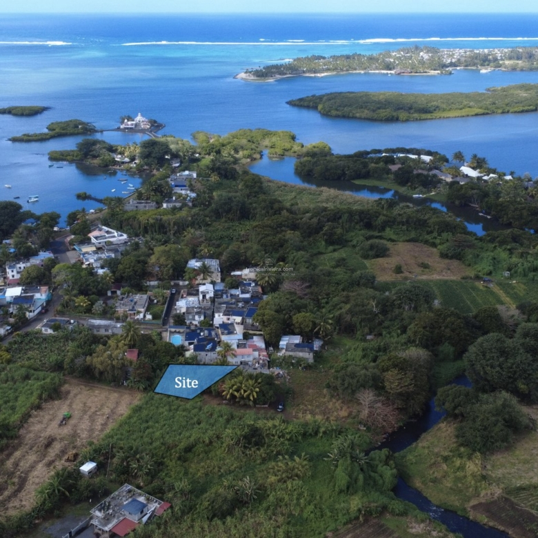 For Sale – Residential Land 669.8 m2 – Poste de Flacq