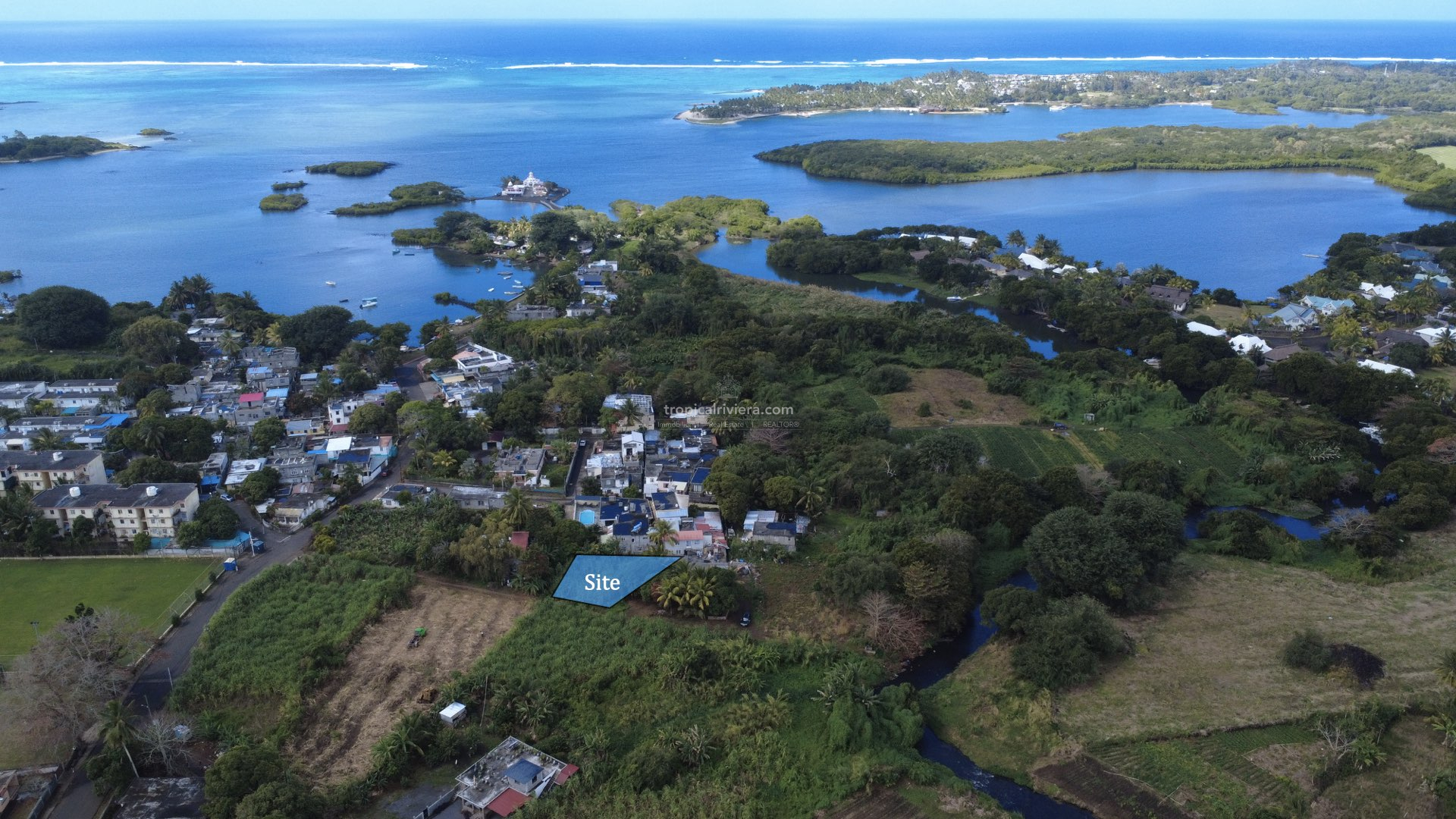 For Sale – Residential Land 669.8 m2 – Poste de Flacq