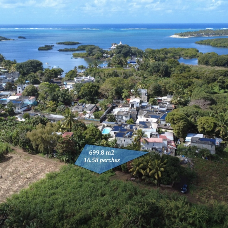 For Sale – Residential Land 669.8 m2 – Poste de Flacq