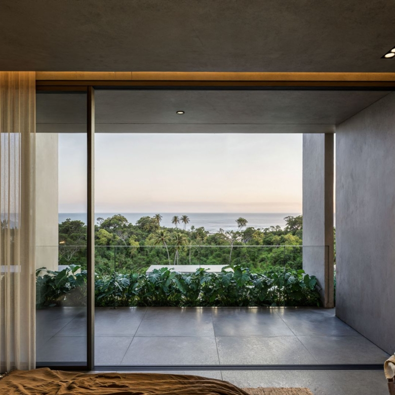 Uluwatu Hills Premium: Your Two-Storey Pool Villa in Bali