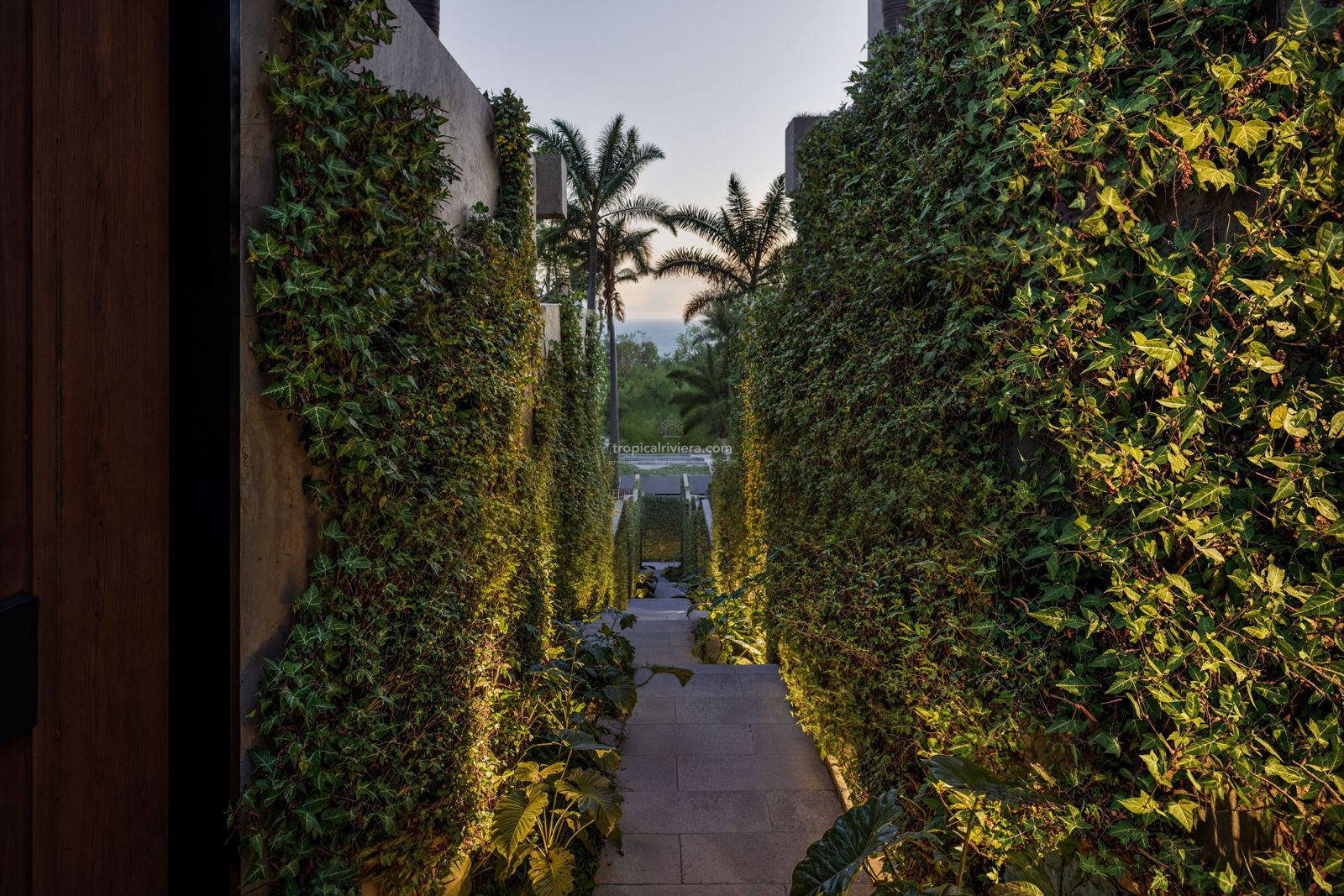 Uluwatu Hills Premium: Your Two-Storey Pool Villa in Bali