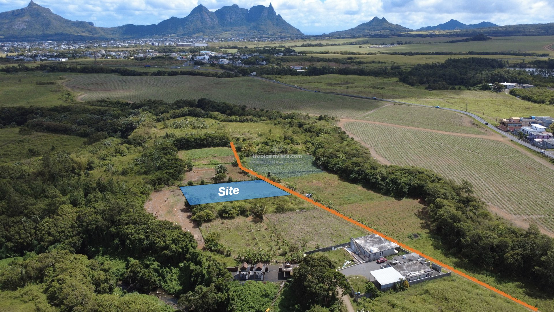 Land For Sale – Dagotiere – Moka – Mauritius.005 Prime Agricultural Land for Sale in Dagotière, Moka – 1,055 m²