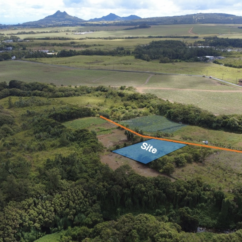 Prime Agricultural Land for Sale in Dagotière, Moka – 1,055 m²