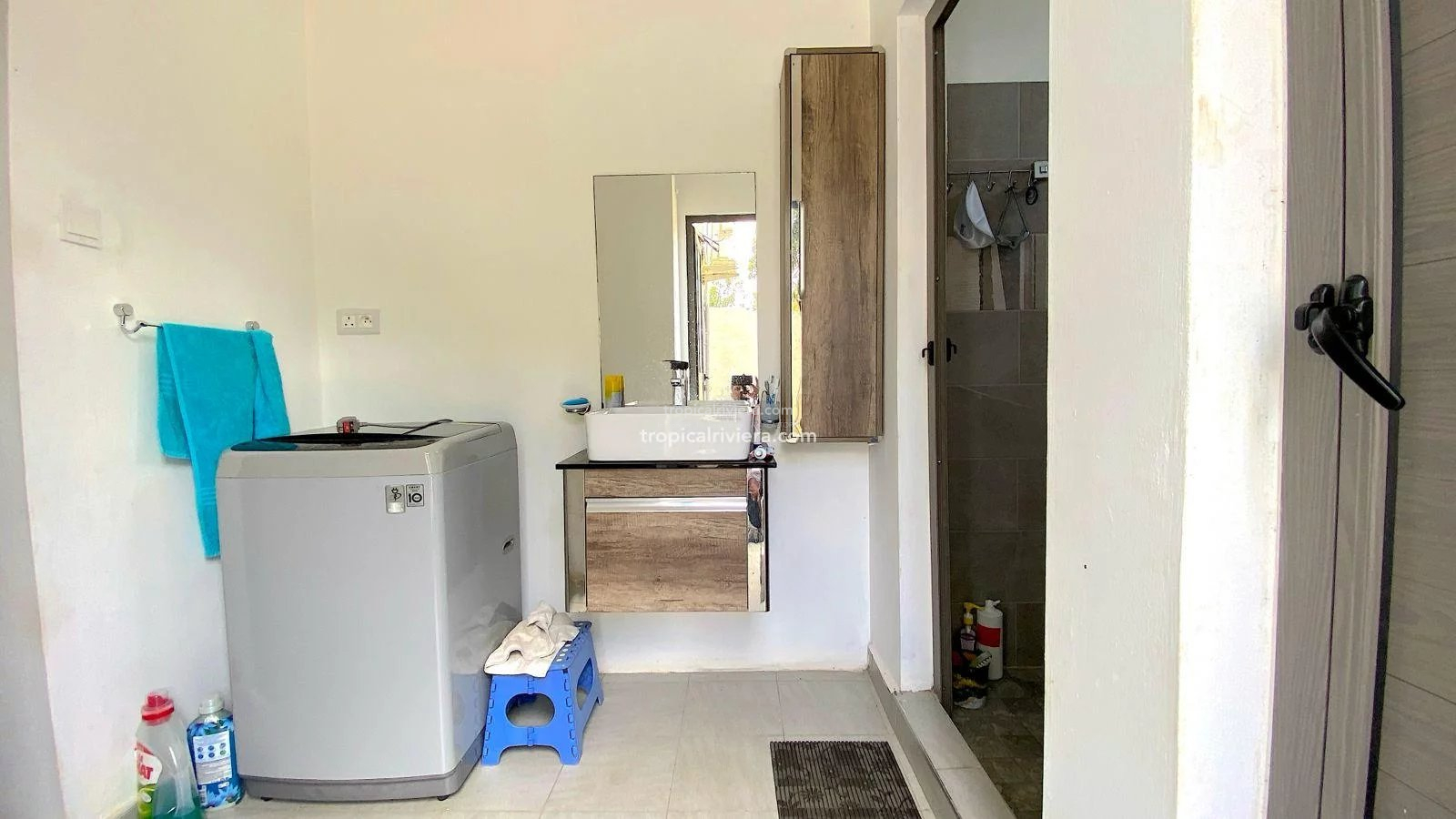 3-Bedroom Furnished Villa for Rent in Calebasses with Private Pool